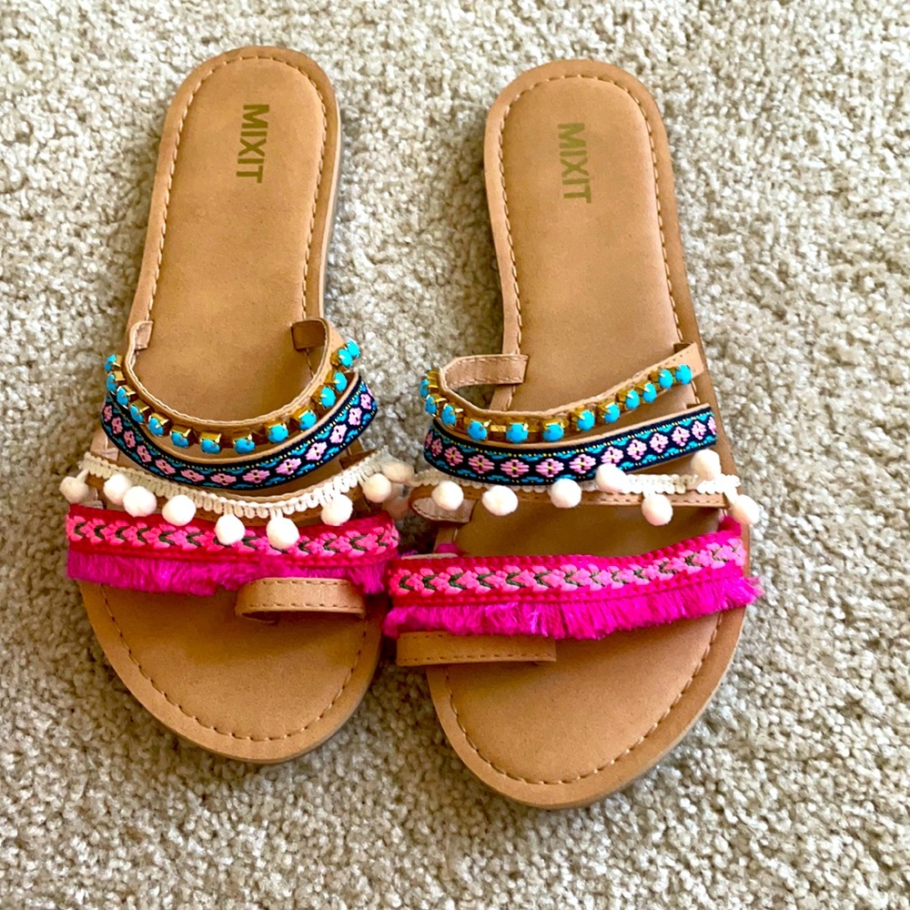 Mix it boho sandals